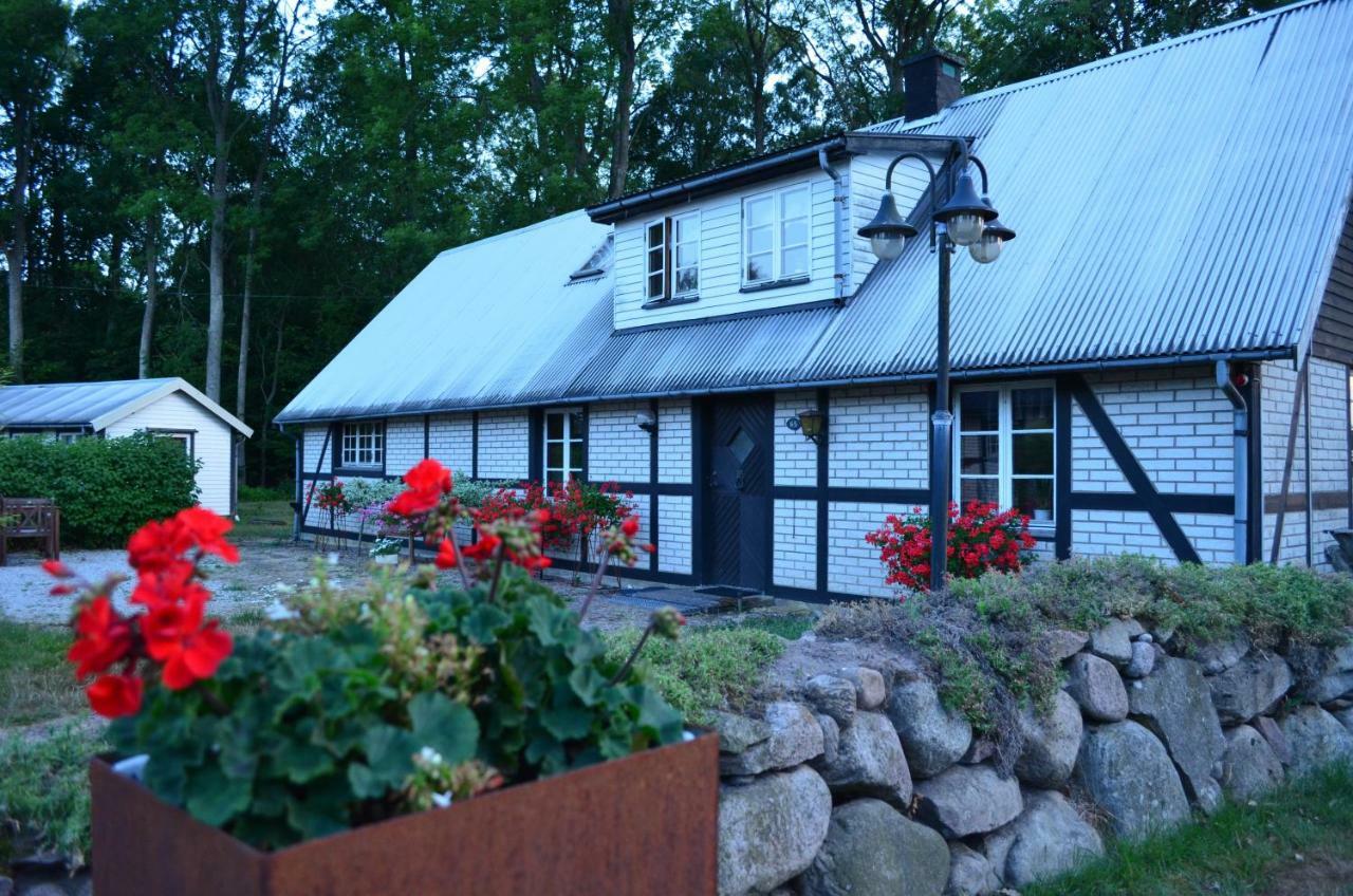 Villa Smedsgarden à Höganäs Extérieur photo